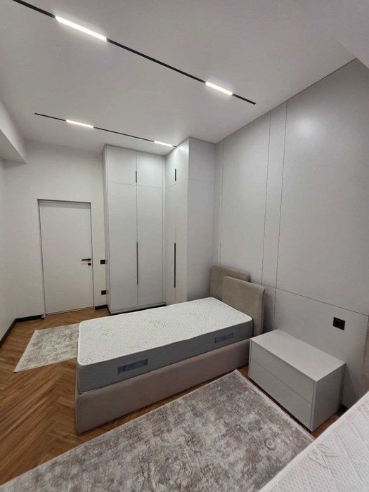 Реалный кв ,возле метро Максим Горкий ,Студентам,Семья или Девушки