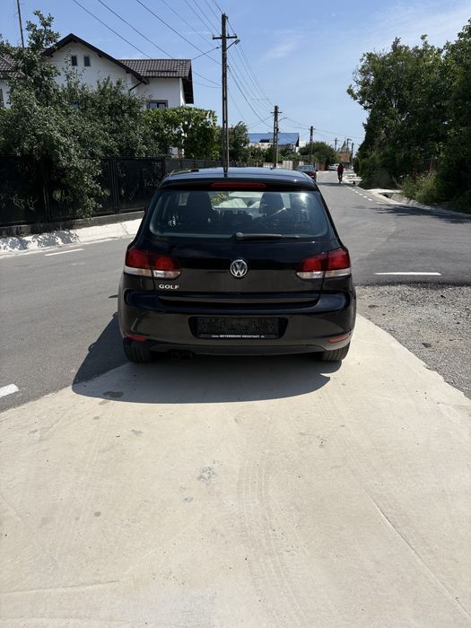 VOLKSWAGEN Golf 2012 — imagine 4