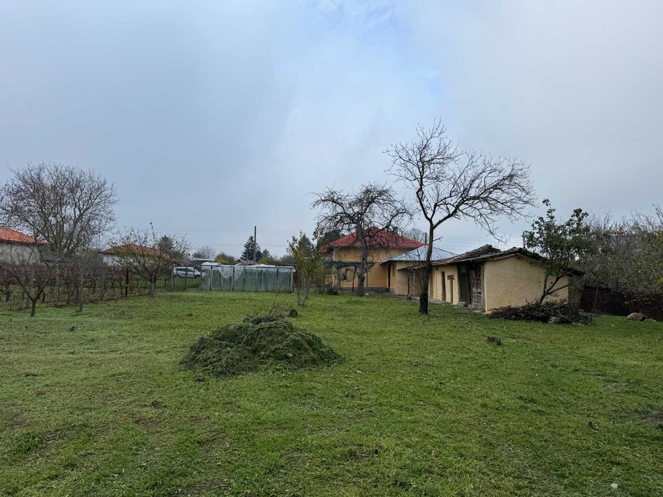 Продава се Къща в с. Люляково, Област Добрич - 218 кв.м за 129 €/кв.м - Снимка #3