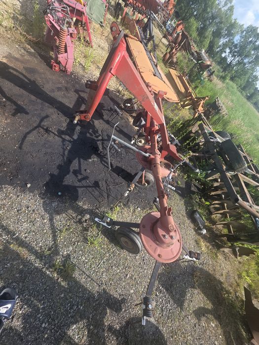 Grebla împrăștiat fan in tiranti la tractor 4 rotoare de 3.6m Potinger