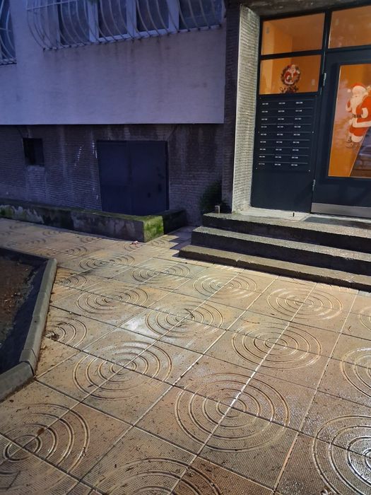 Дава се под наем Магазин в София, Разсадника - 12 кв.м за 59.67 € - Снимка #1