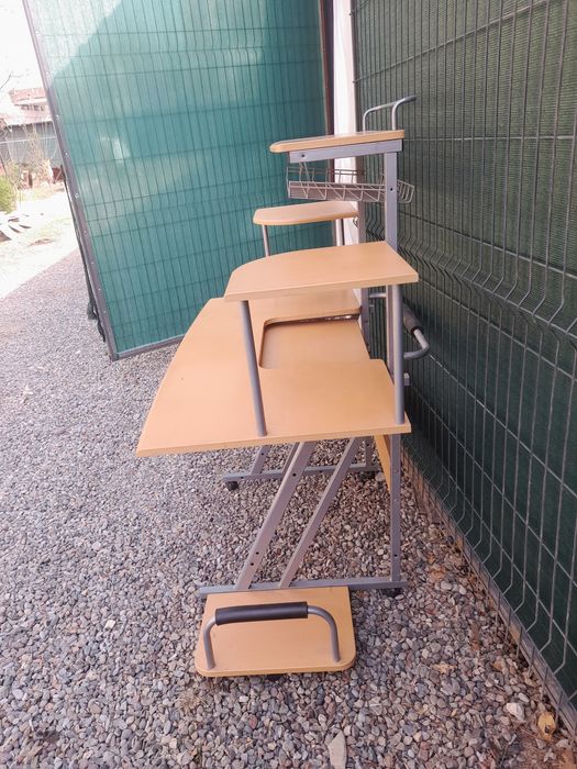 Компьютерный стол