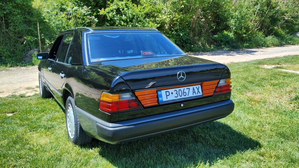 Mercedes-Benz 124 200 D