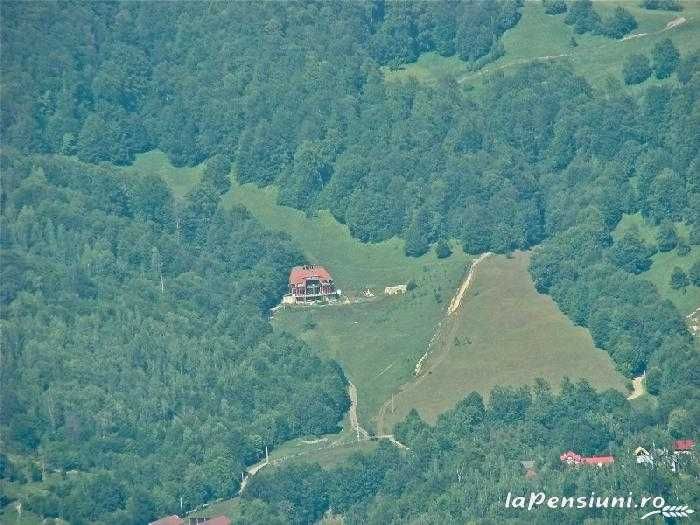 Casa de Vacanta/Vila/Pensiune/Cabana - Lepsa, Vrancea- Munte