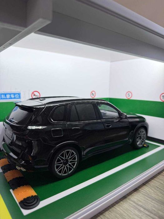 Колекционерски модел BMW X5m G05 FL 1:18