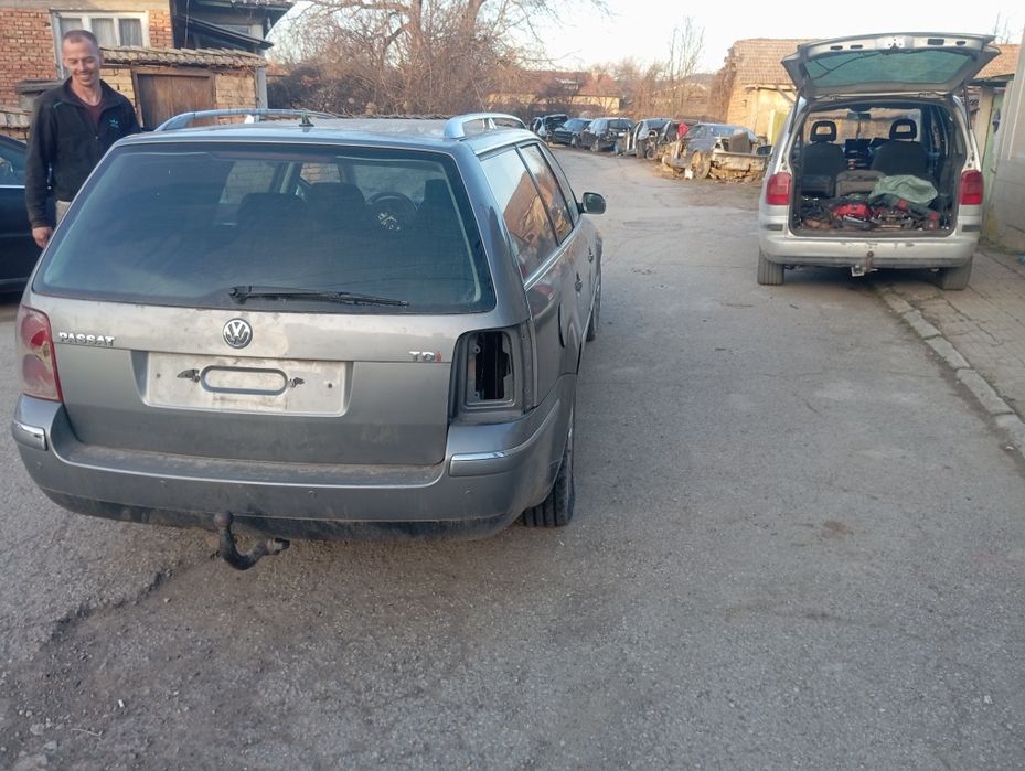 Продавам VW PASSAT B 5.5 2.5 4X4 На Части