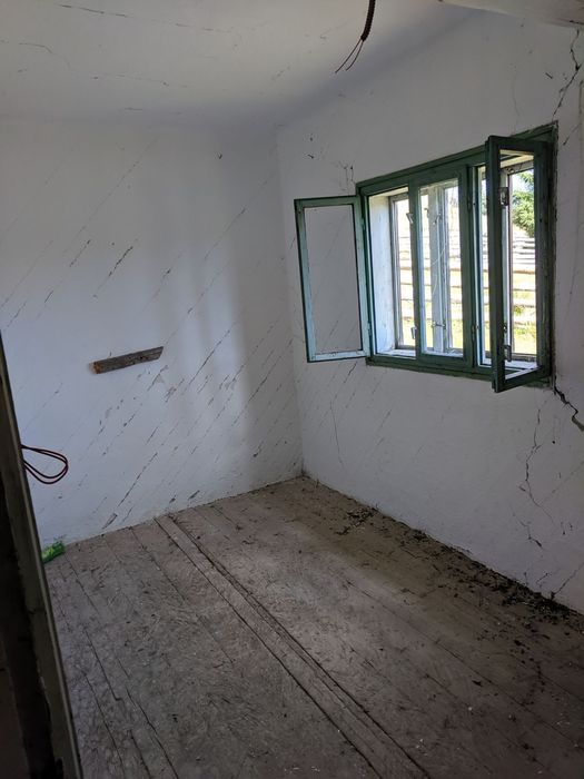 Vand cabana casa de lemn la Poiana Horea  Belis