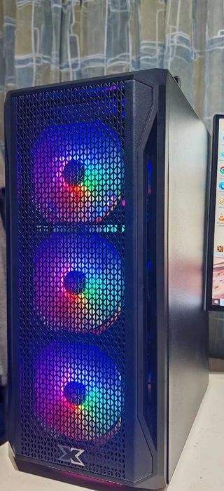 Добър Геймърски Компютър Ryzen 5 5600/32Gb/512GB SSD+1TB HDD/RTX 2060 Super/Гаранция