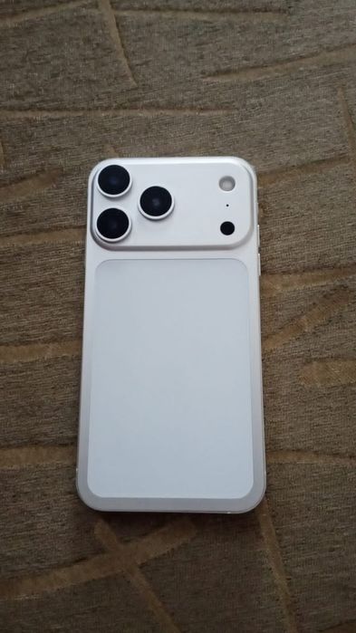 Айфон 17 про Мах/хр оригинал          быстрым небольшой торг