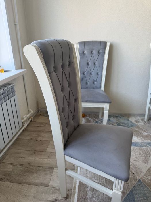 Продам стуля 6 штук