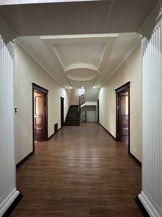 Аренда Евродома махалля Мевазор можно под офис европейская Неоклассика