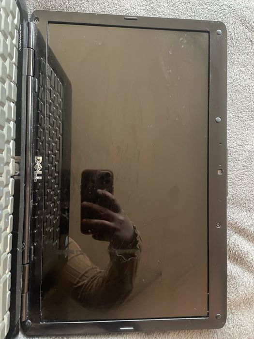 Dell Inspiron лаптоп за части