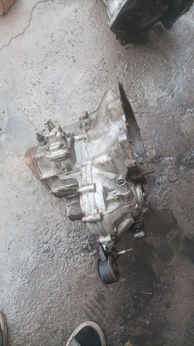 Тико 5 талик каробка сотилади яхши холатда