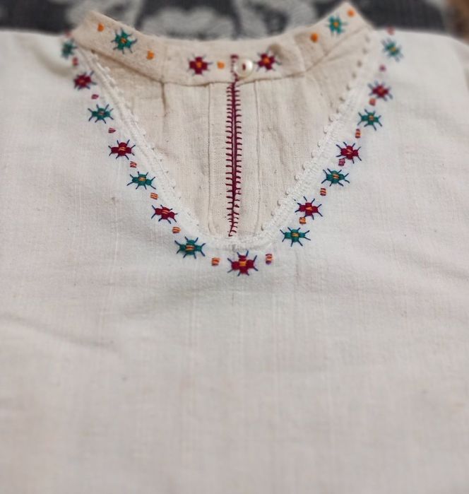 Автентична народна носия