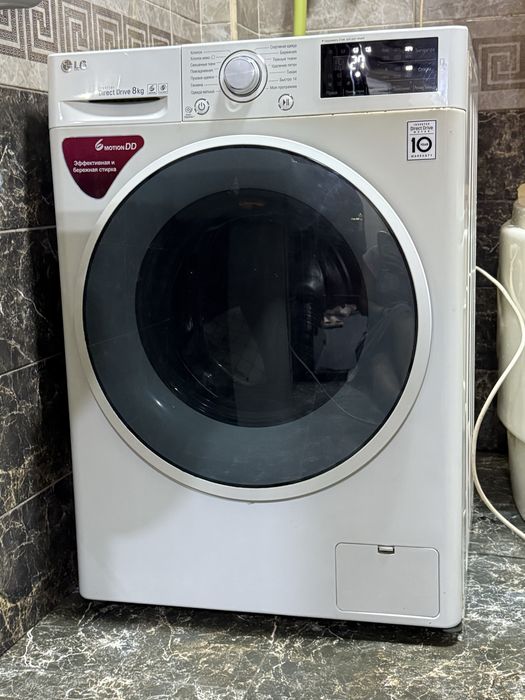 Продаю стиральную машину LG 8 kg