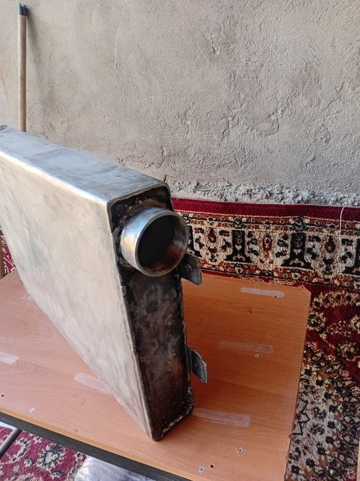 Нержавеика бачок