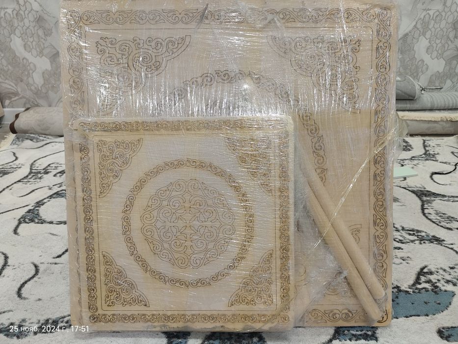 Продам набор досок и сколок.