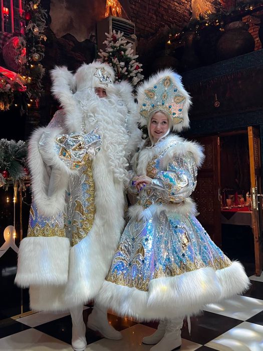 Дед мороз и снегурочка