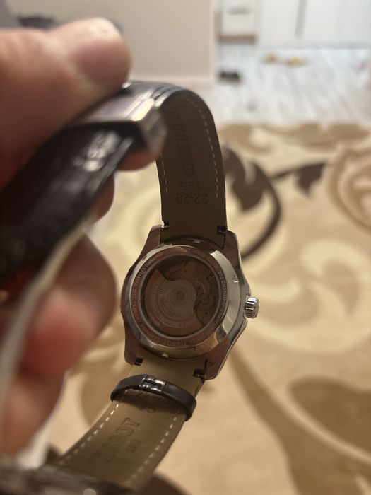 Механические часы от Tissot