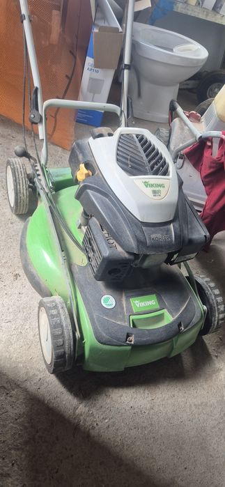 Masină tuns iarbă Viking