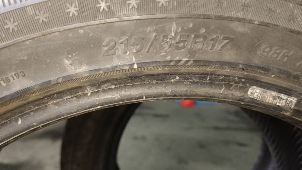 Шина 215.55.R 17