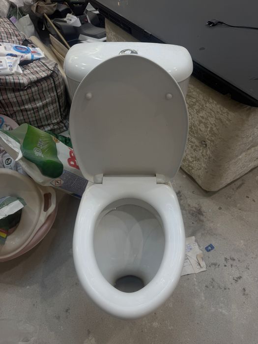 Ванна унитаз раковина