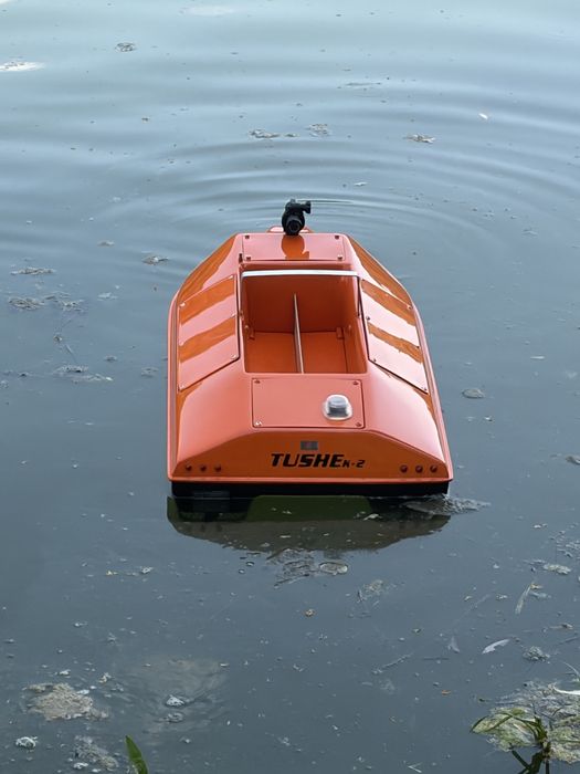 Лодка за захранка Tushe-K2