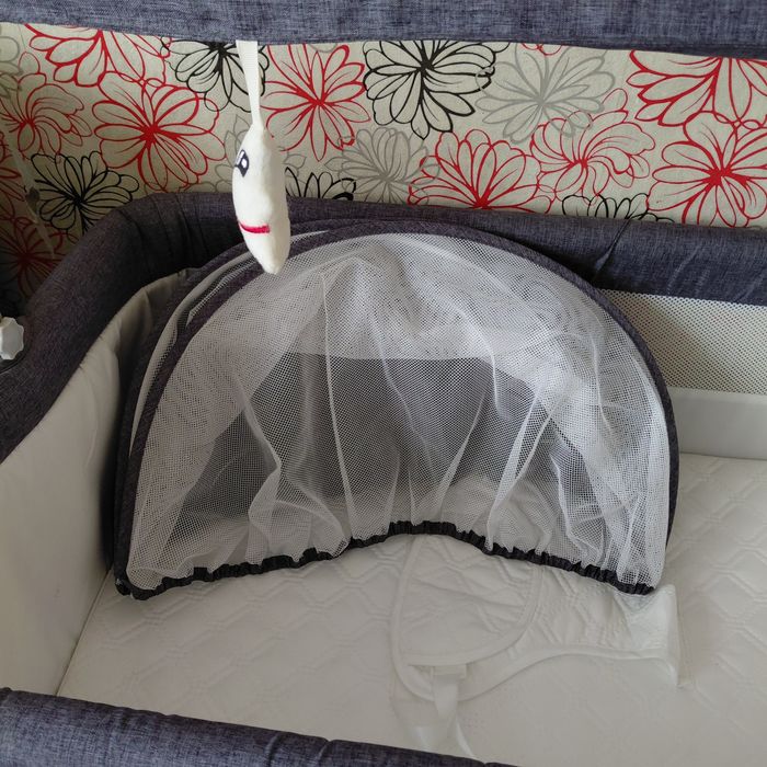 Продам кроватку пишите