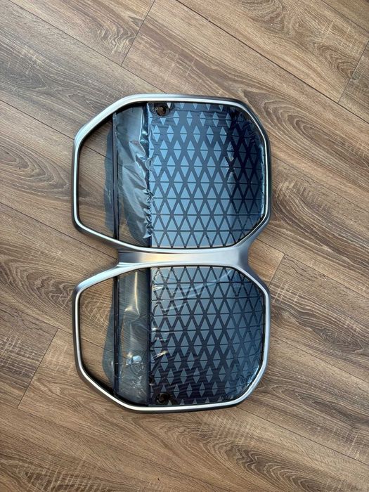 grila bara fata BMW i4 g26