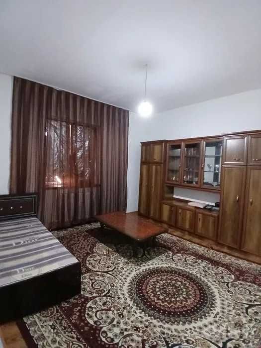 Продаётся 1х комн квартира на 2 этаже Ор-р Нурафшон