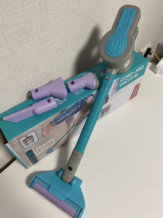 Детска вертикална прахосмукачка - светло тюркоазен