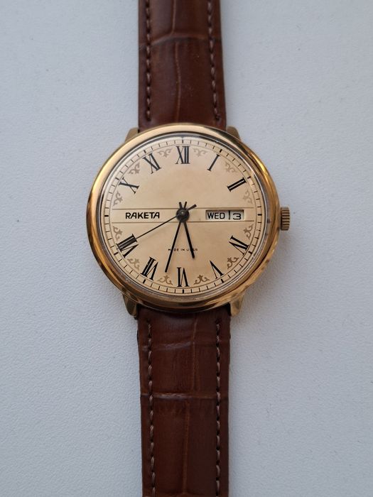 Продам часы СССР