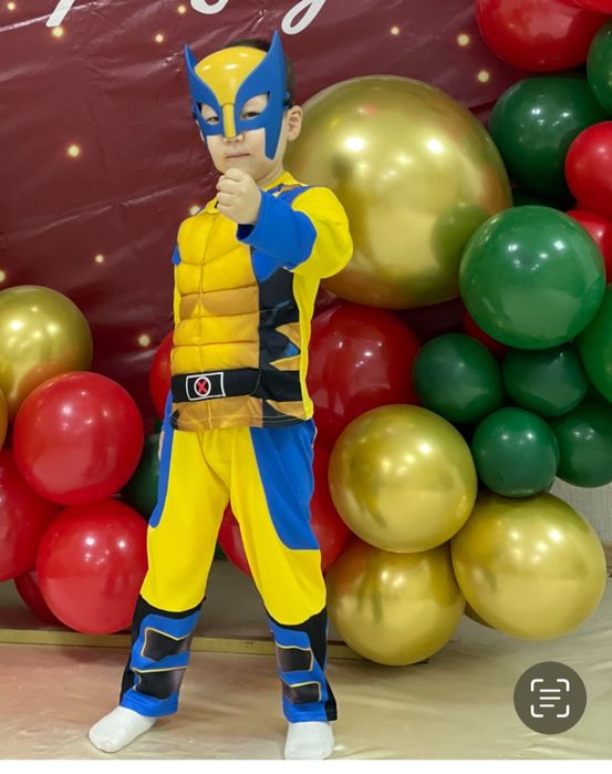 Продам новогодний костюм