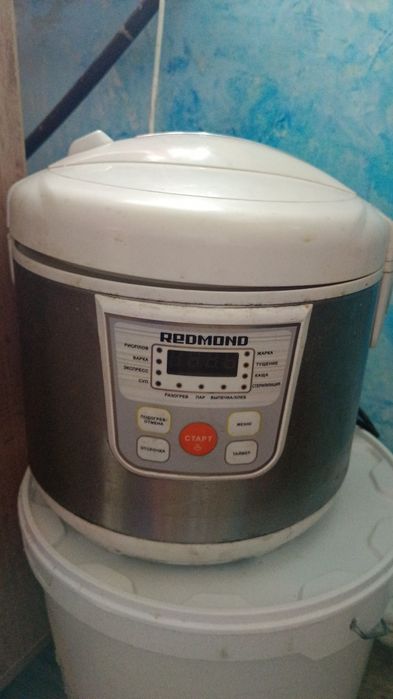 Продам мультиварку за 2000