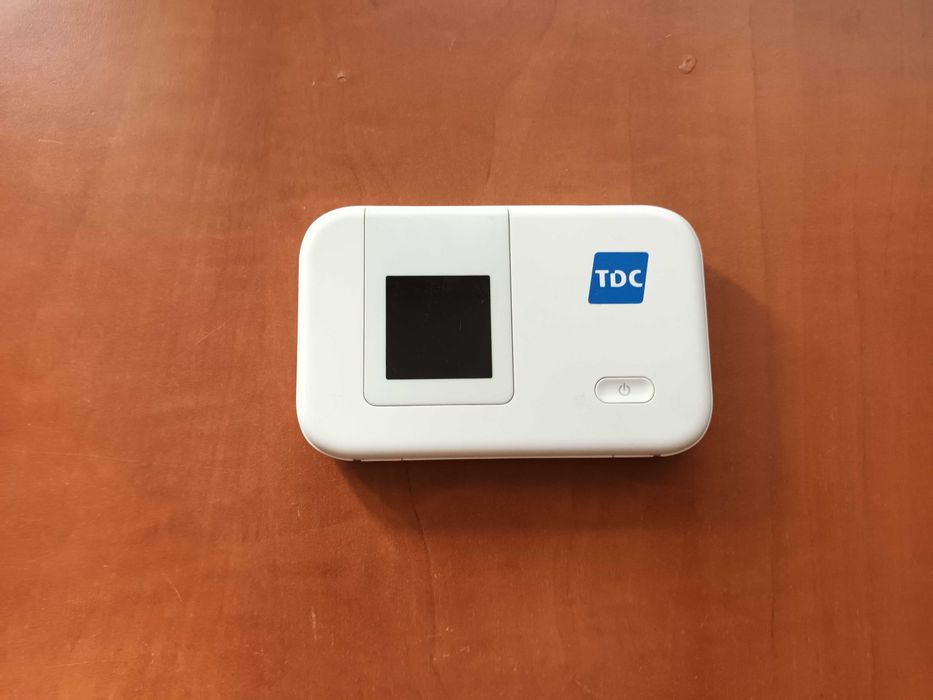 Router modem cartela SIM Wifi 4G LTE Huawei E5372 Airbox MiFi Portabil