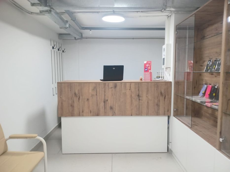 Мебель для сотовых аксессуаров