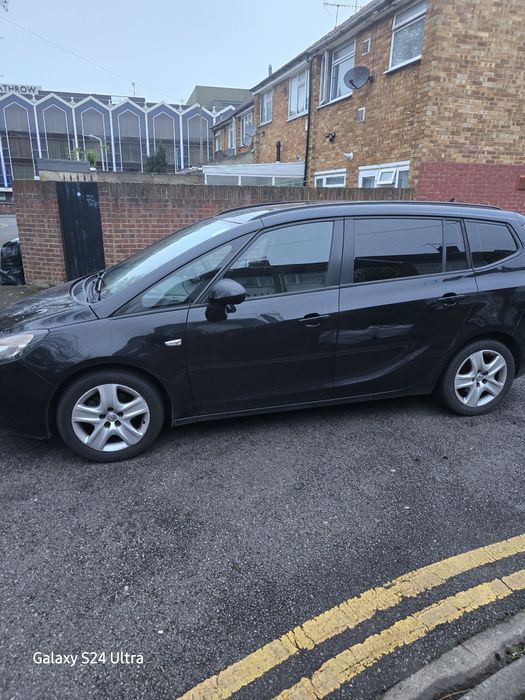 Opel zafira 1.6turbo Diesel