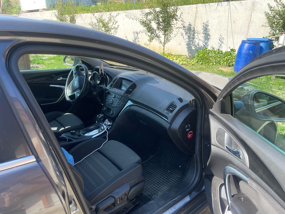 Schimb auto Opel insignia