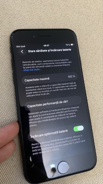 Iphone SE 3 2022 64 gb 100% baterie, fara defecte