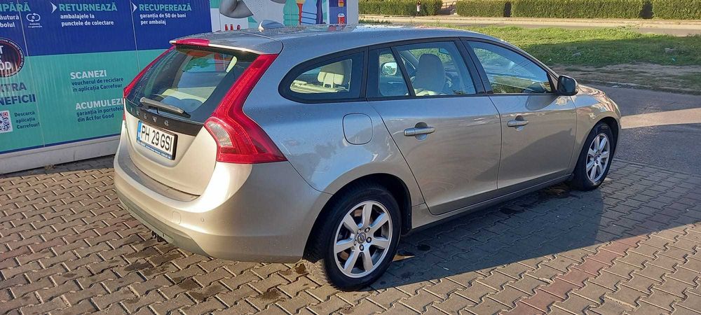 Volvo V60 2013 D3