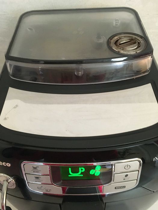 Кафеавтомат SAECO Intelia черна