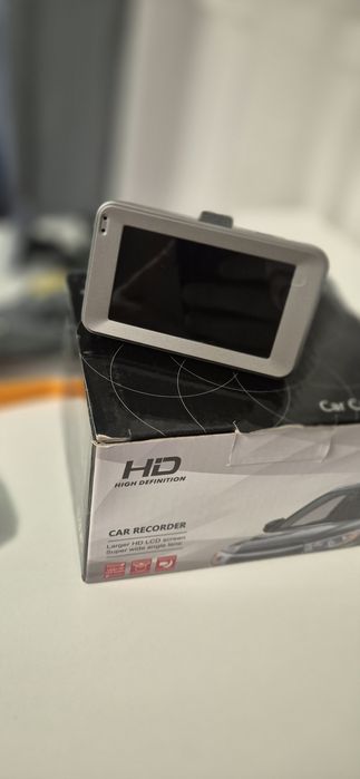 Cameră auto dashcam Full HD 1080P + card 64GB inclus - NOUĂ