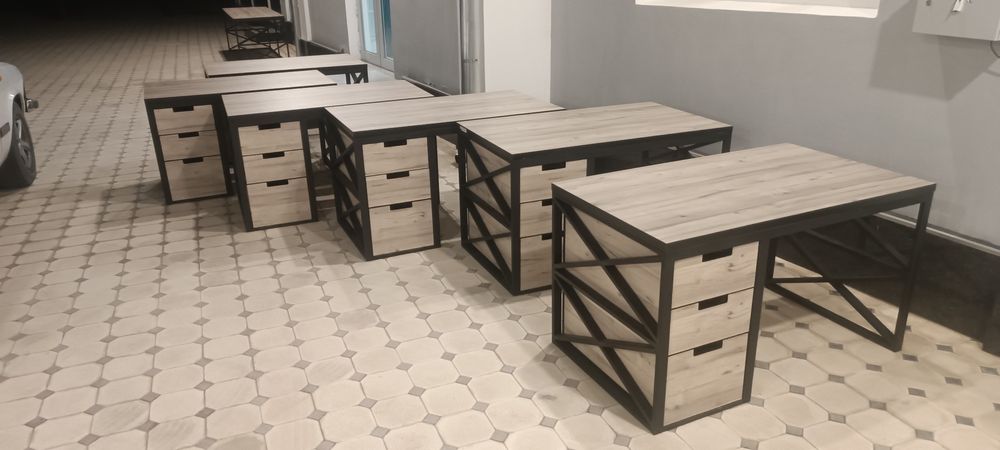 Parta stol shkaf kamot loft uslubida