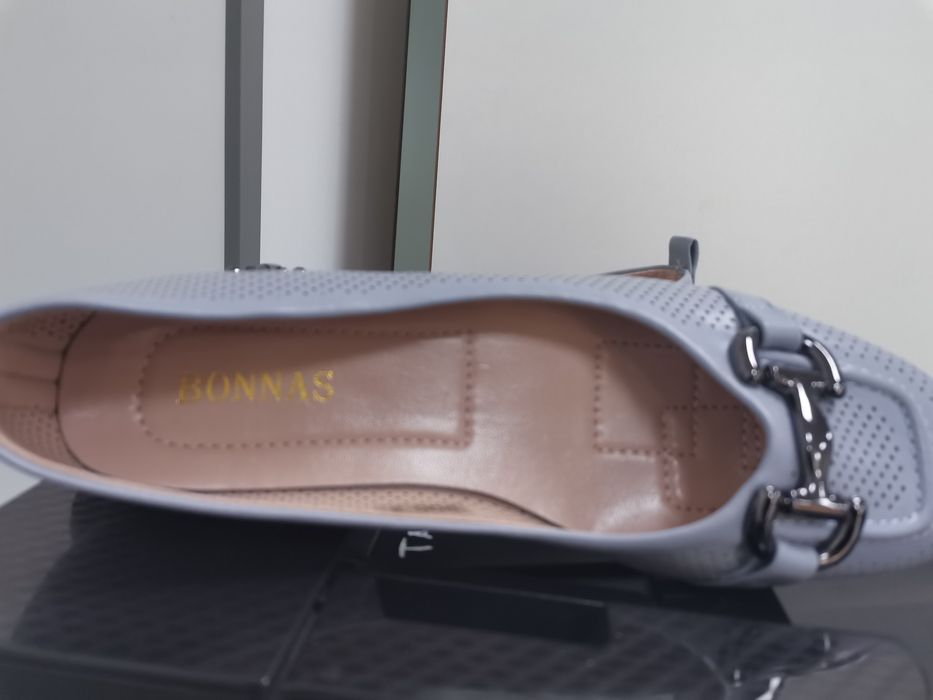 Продам новые летние балетки