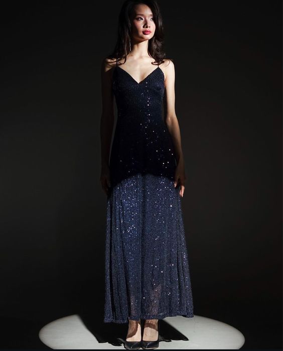 Вечернее платье в отличном состоянии