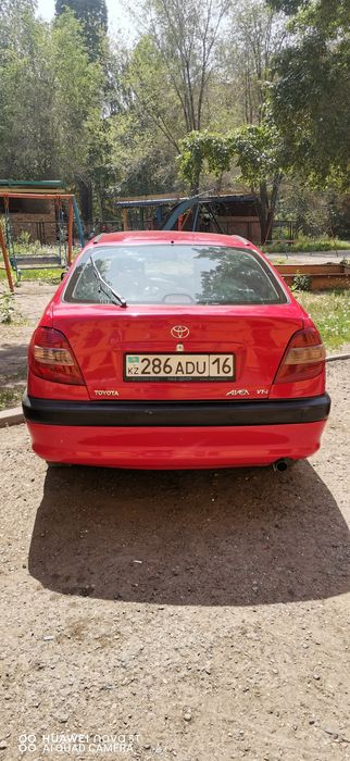 Продам Тойоту авенсис 2000 года 1.8.