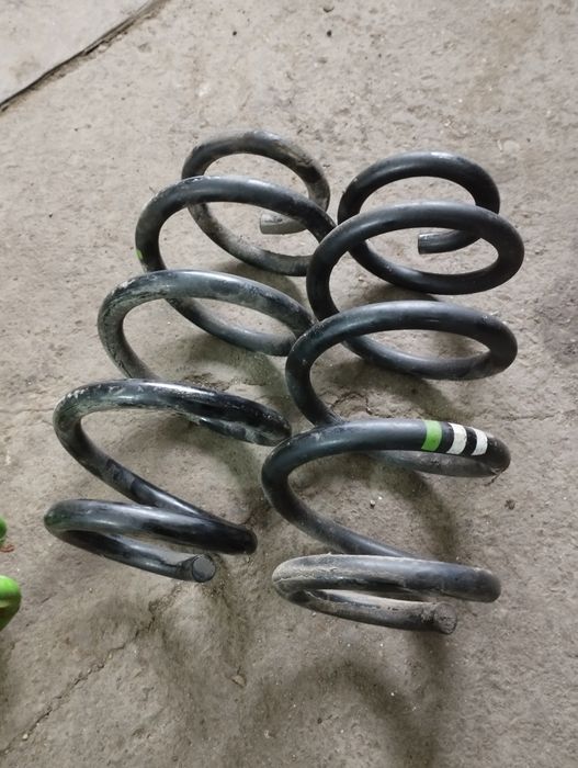 Arcuri fata și spate