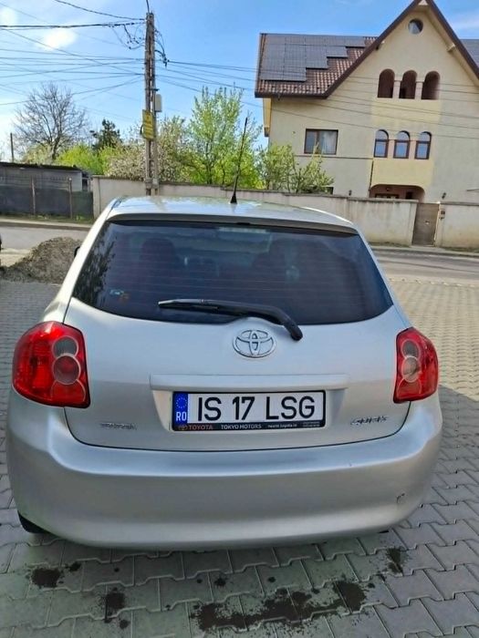 Toyota Auris 1.4 benzina din anul 2007
