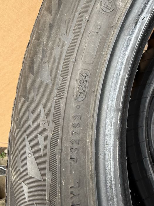 Зимни гуми Nokian 235/55/18 dot3224