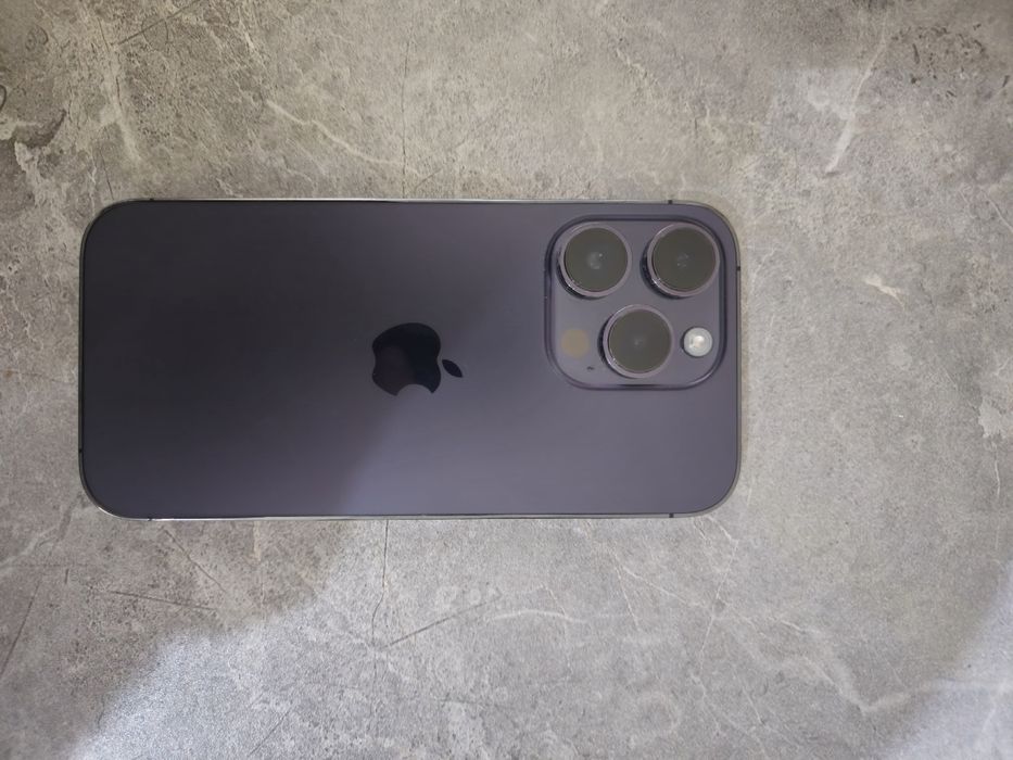 Iphone 14 pro срочно продаётса